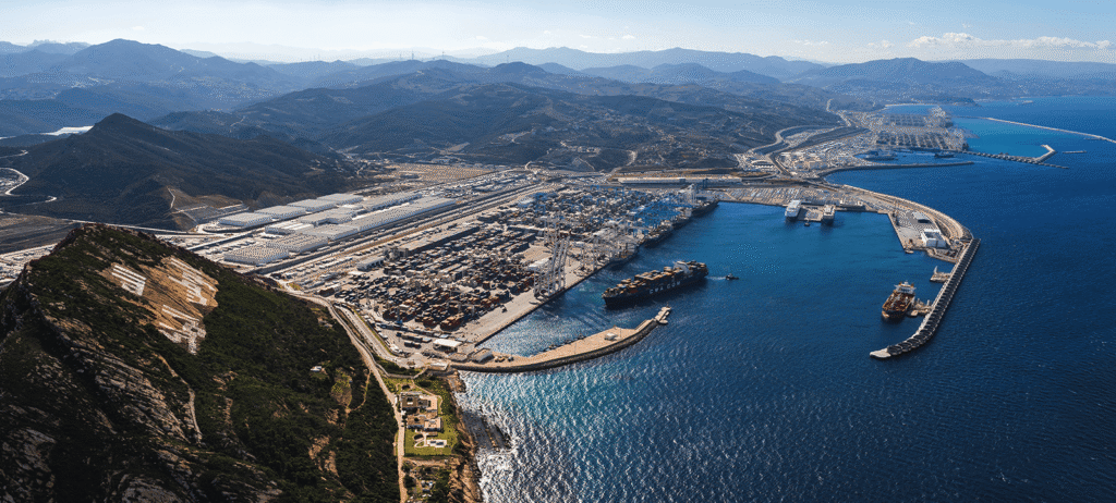 Tanger Med Port Authority décroche une double notation Investment Grade