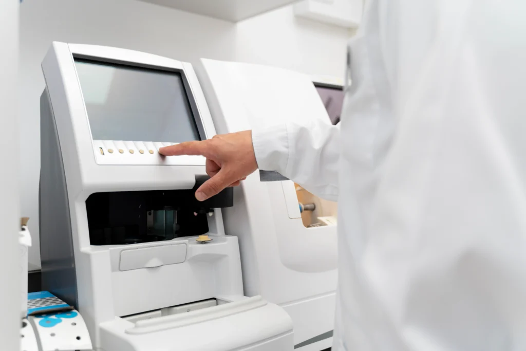 Scanners, IRM : les pièces de rechange prises au piège administratif