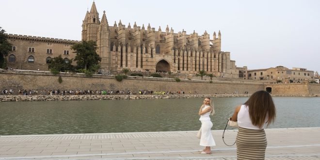 Tourisme : l'Espagne dépasse les 58 millions de visiteurs à fin juillet 2026