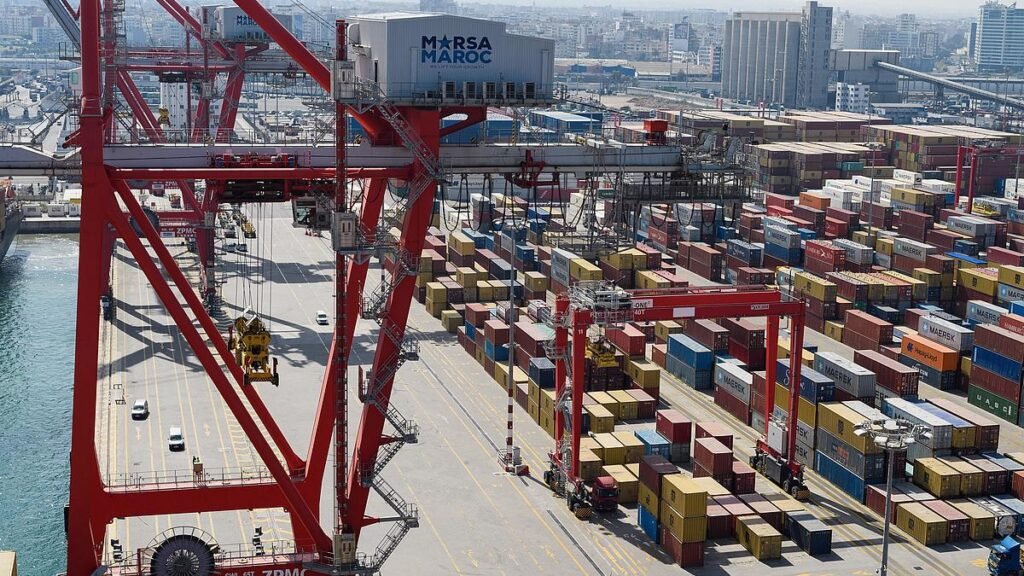 Commerce extérieur : les valeurs unitaires bondissent de 10% à l’import et de 10,9% à l’export au T2